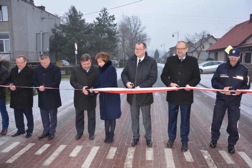 Cztery nowe drogi w powiecie pleszewskim oficjalnie otwarte