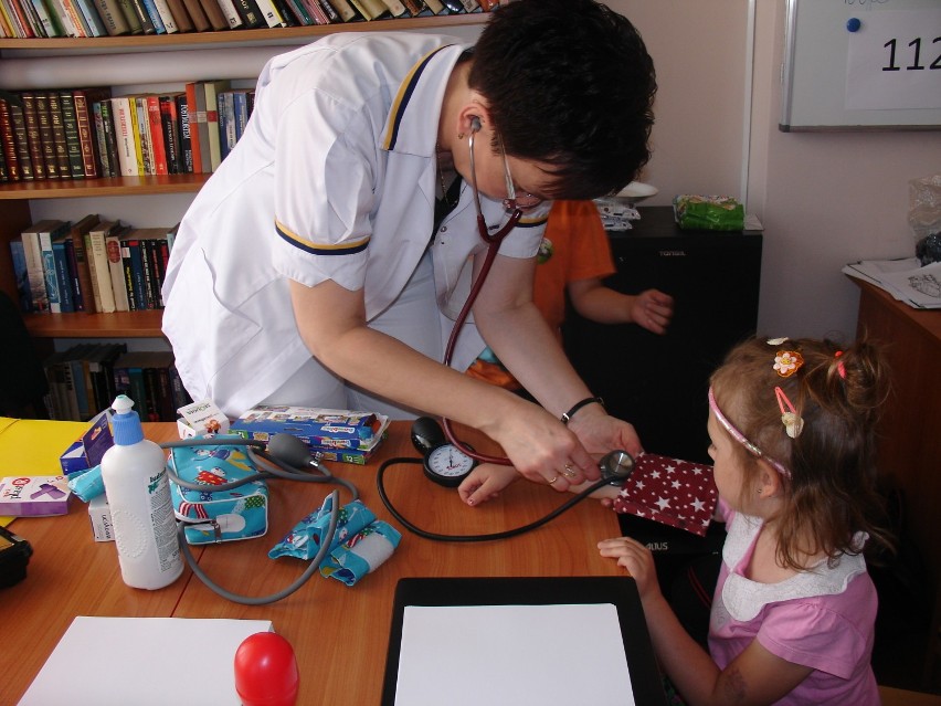 Wakacje w WSCKZiU - wizyta pielęgniarki