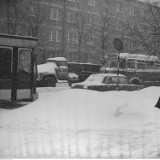 Zima w Oświęcimiu i okolicy na archiwalnych fotografiach. Zaspy na ulicach, mróz trzymający całymi tygodniami. Galeria zdjęć