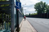Bezpieczniej na Wale Miedzeszyńskim. Wąska droga pieszo-rowerowa nareszcie zostanie poszerzona