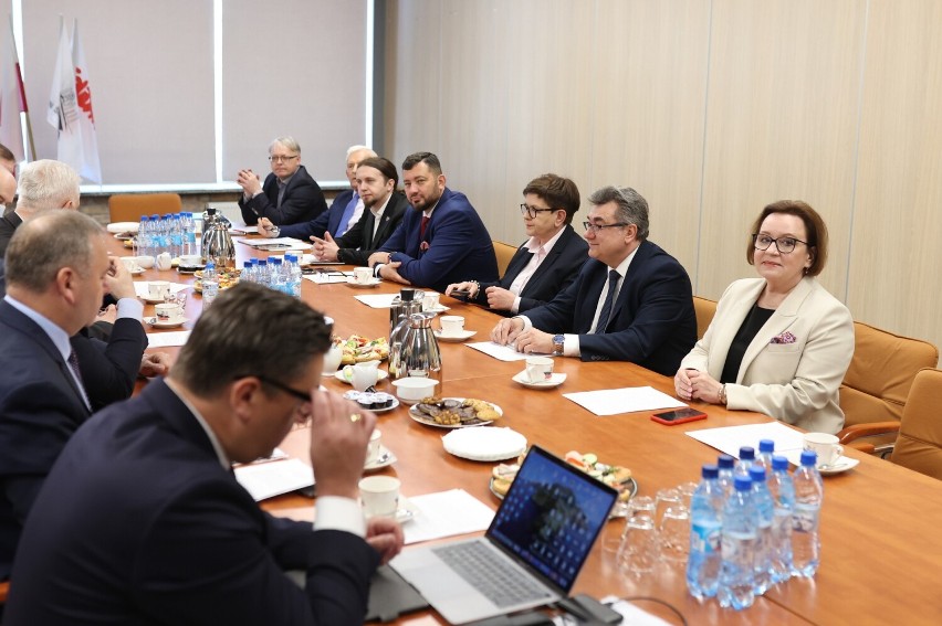 Spotkanie w siedzibie Zarządu Regionu Śląsko-Dąbrowskiego NSZZ Solidarność w sprawie dyrektywy metanowej