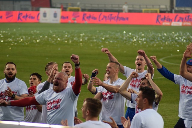 Raków Częstochowa ma za sobą najlepszy sezon w historii

Zobacz kolejne zdjęcia. Przesuwaj zdjęcia w prawo - naciśnij strzałkę lub przycisk NASTĘPNE