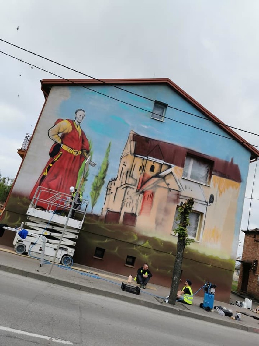 Szczuczyn. Trzy murale będą zdobić miasto. Pierwszy już prawie gotowy [zdjęcia]