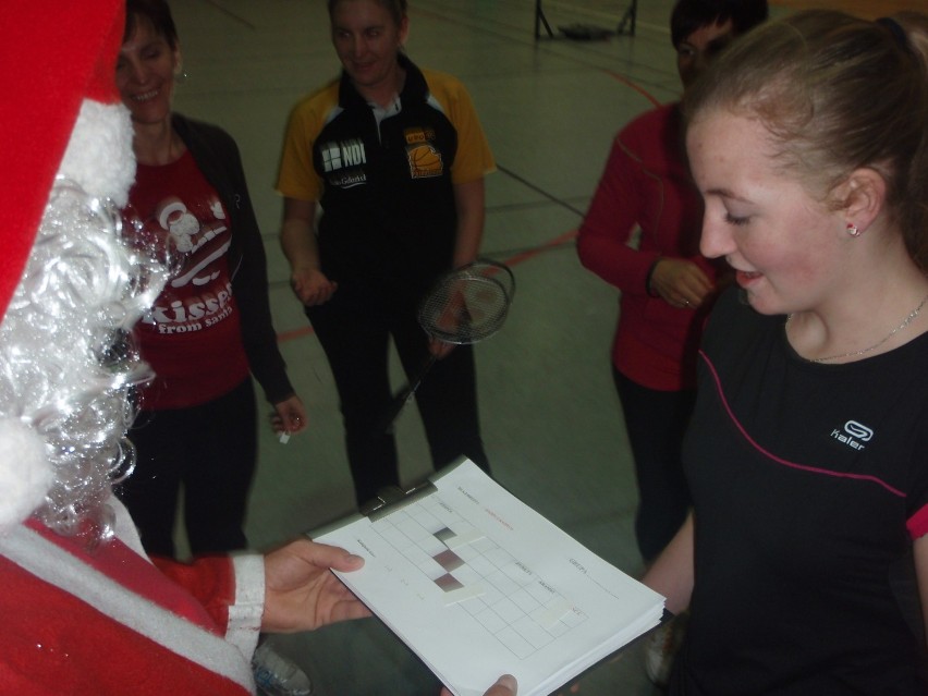 Mikołajkowy badminton w Helu 2014