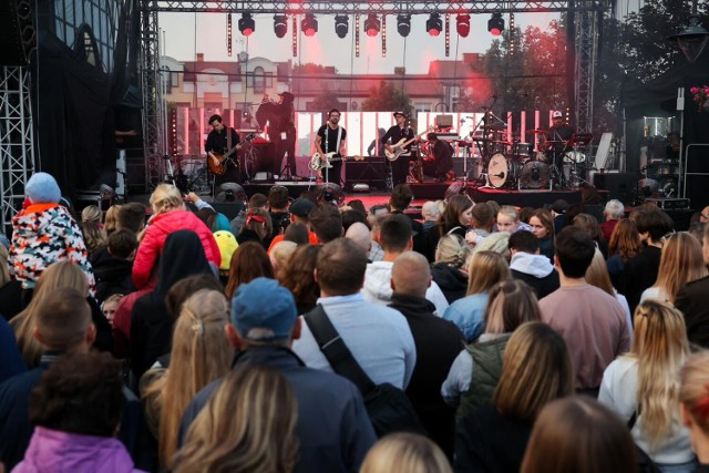 Ostatni weekend minął w Augustowie pod znakiem święta miasta. Tłumy mieszkańców przyciągnęły muzyczne gwiazdy