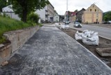 Remont ulicy 1 Maja w Wałbrzychu, to nie tylko lepsza jezdnia, ale także infrastruktura w sąsiedztwie drogi. Zobaczcie!
