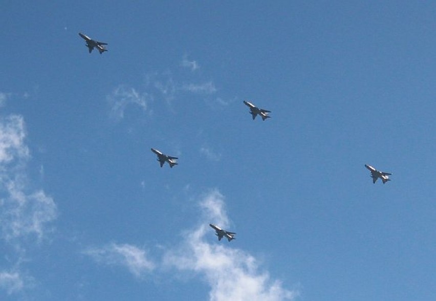 Przelot samolotów nad Warszawą - 28 sierpnia 2012 r.