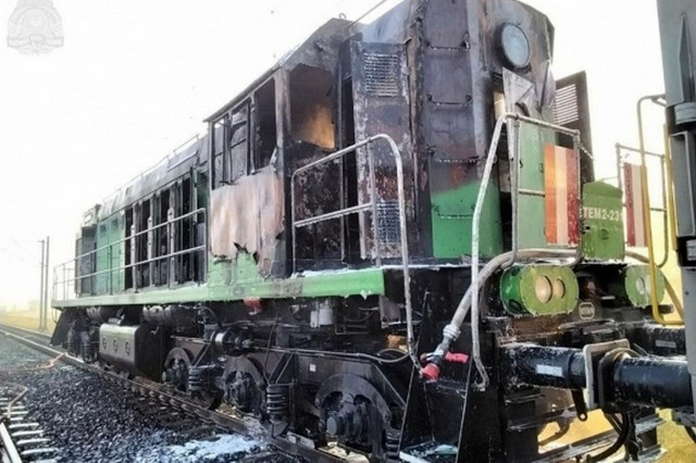 Pożar lokomotywy pod Żmigrodem spowodował duże opóźnienia na linii Poznań - Wrocław