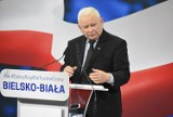 Jarosław Kaczyński w Bielsku-Białej. Prezes PiS spotkał w się z wyborcami w auli Akademii Techniczno-Humanistycznej