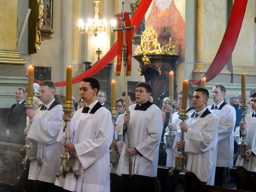 W sobotę w archikatedrze w Przemyślu odbyły się święcenia 9...