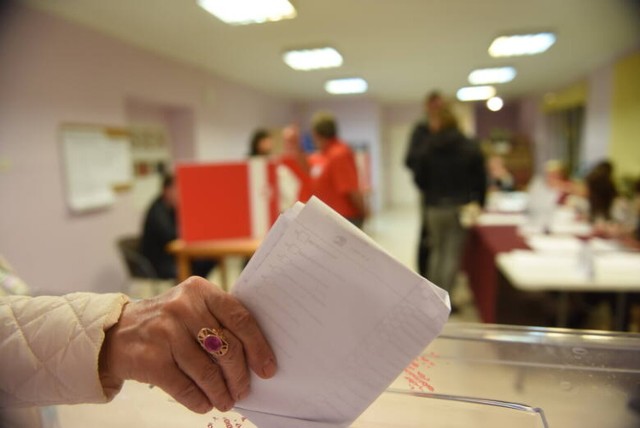 Wybory na wójta Lipinek Łużyckich 8 sierpnia.