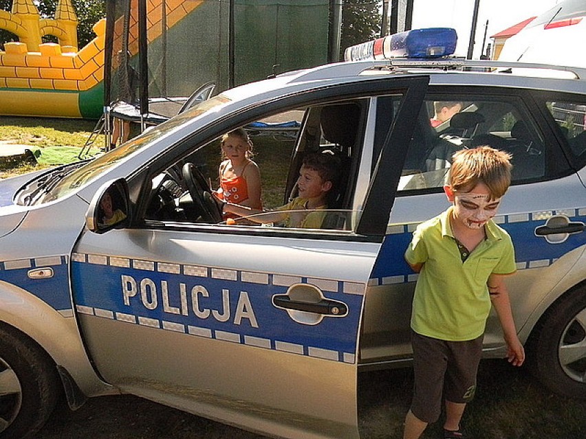 Policjanci gościli na pikniku rodzinnym w Majdanie...