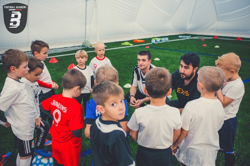 FOOTBALL BAMBINI ACADEMY