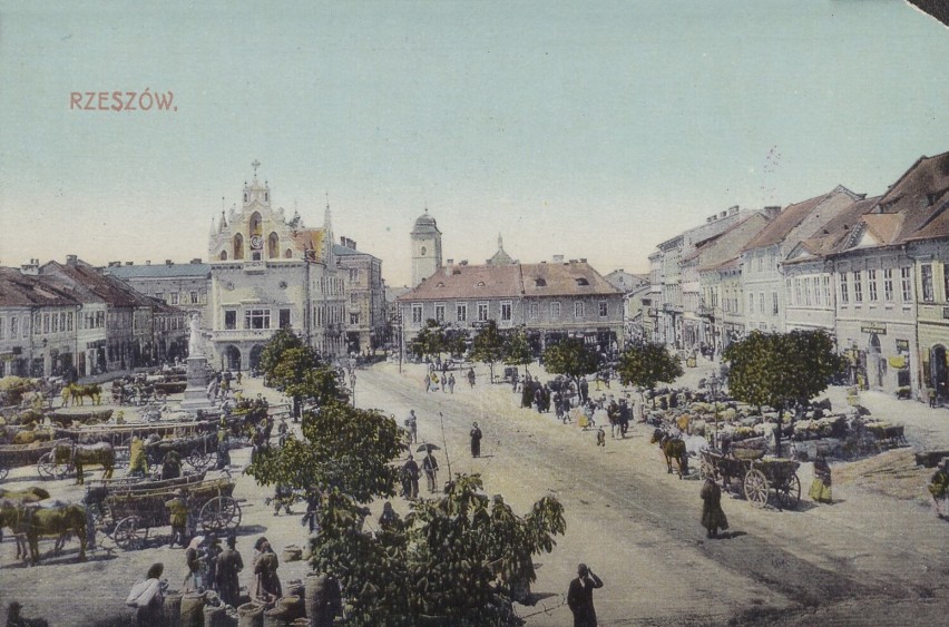 Rzeszów. Rynek. Pocztówka.

1910/1911
