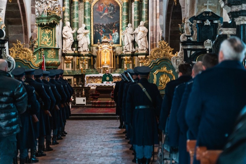 Obchody Święta Służby Więziennej w Sulejowie