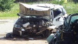 Groźny wypadek na Ursynowie. Dwa samochody zderzyły się na skrzyżowaniu Wąwozowej i Rosoła
