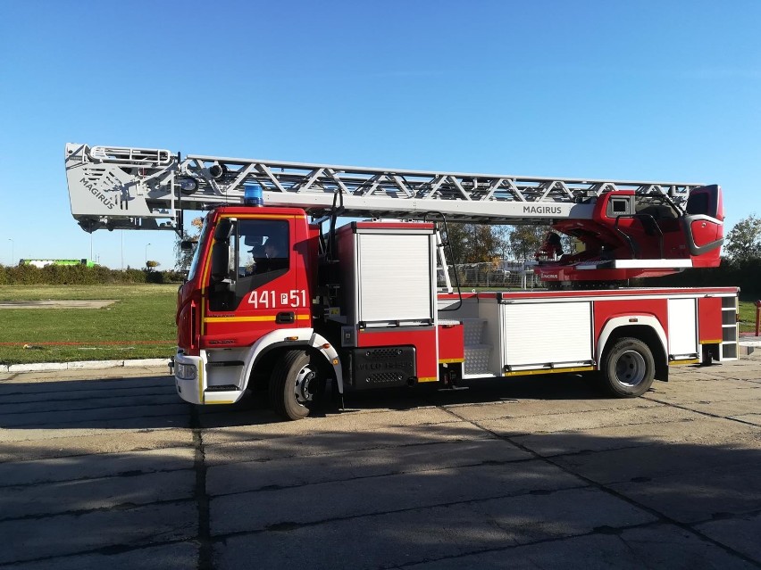 Strażacy z Komendy Powiatowej Państwowej Straży Pożarnej otrzymali nowy sprzęt! [ZDJĘCIA]