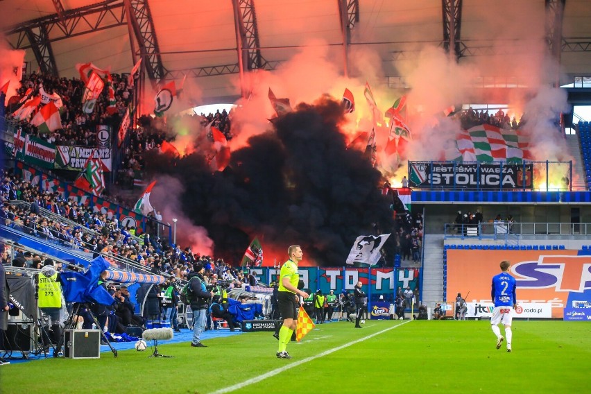 Na Stadionie Poznań podczas meczu Lecha Poznań z Legią...