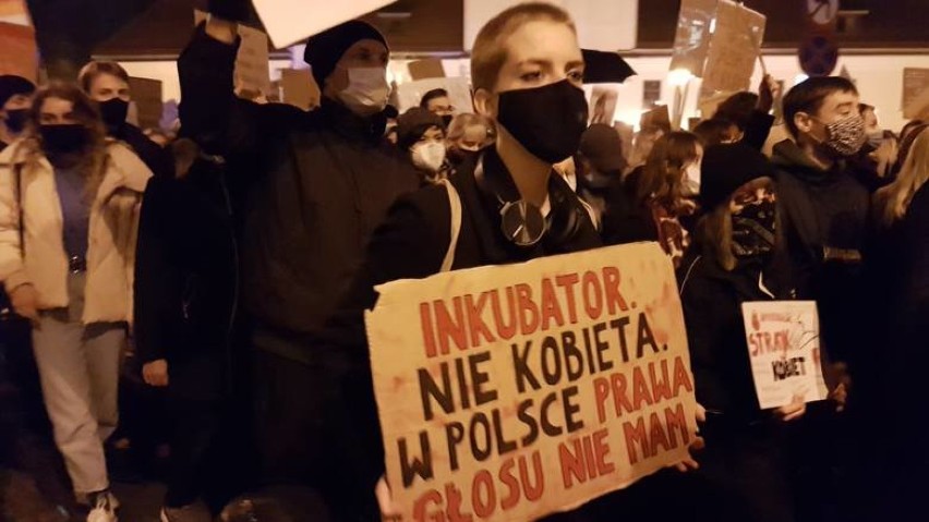  Te hasła z lubelskich  i krajowych protestów kobiet stały się hitami Internetu!