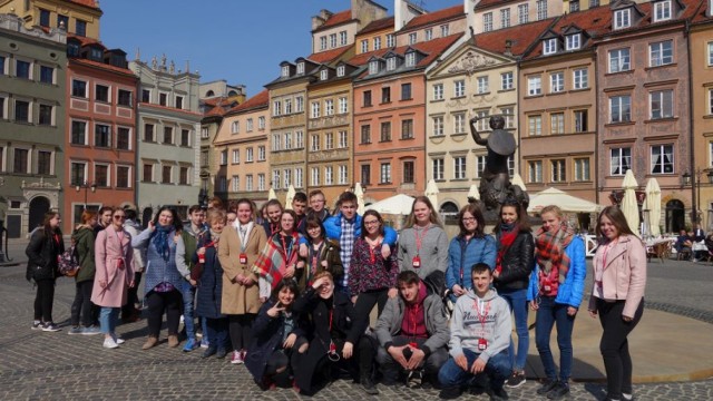 Grupa polskiej młodzieży z Litwy odwiedziła łomżyńską WETĘ.