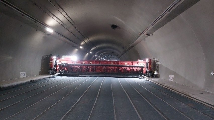 Tunel pod Luboniem Małym