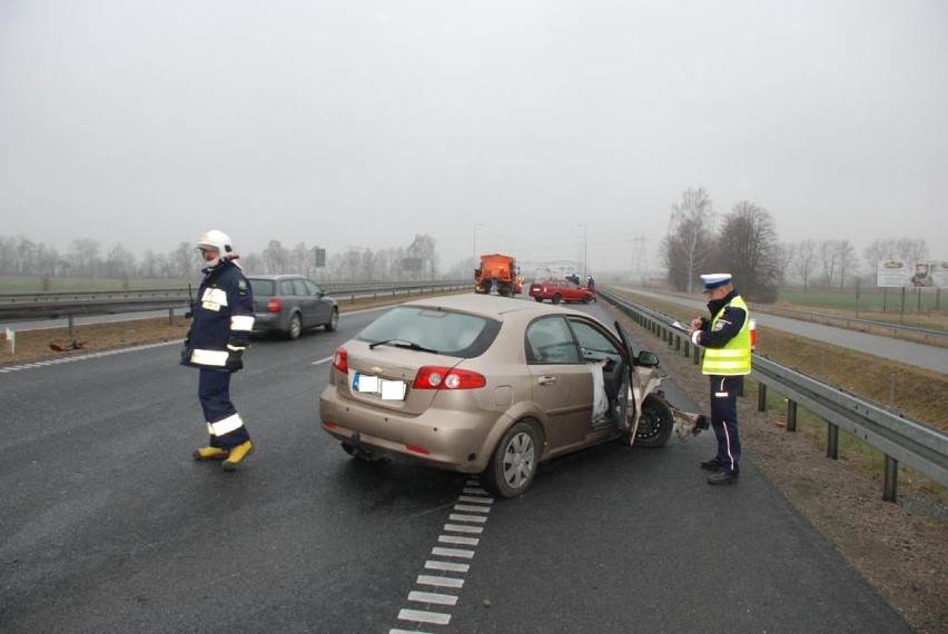 Pruszcz Gd.: Wypadek na drodze S7. 41-letnia kobieta trafiła do szpitala