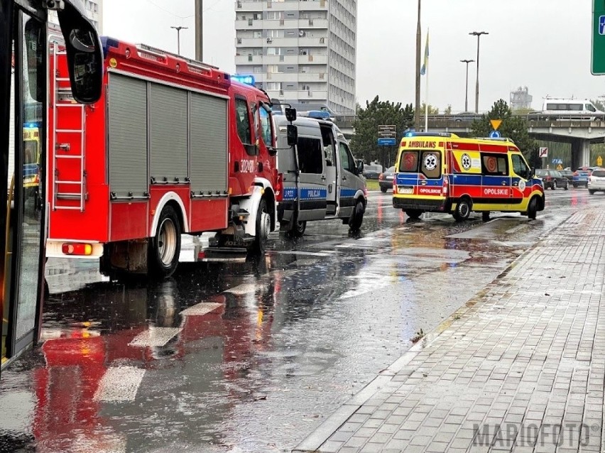 Opole. Autobus MZK potrącił na przejściu dla pieszych kilkuletnią dziewczynkę
