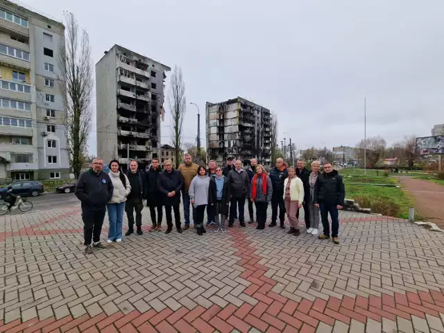 Dolnośląska delegacja była w kilku miejscowościach znanych już na cały świat z powodu wojny jak Bucza, Irpień czy Borodzianka.