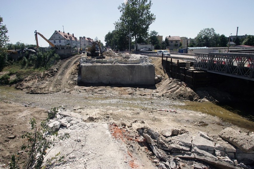 Przebudowa mostu nad Skorą w Chojnowie [ZDJĘCIA] 