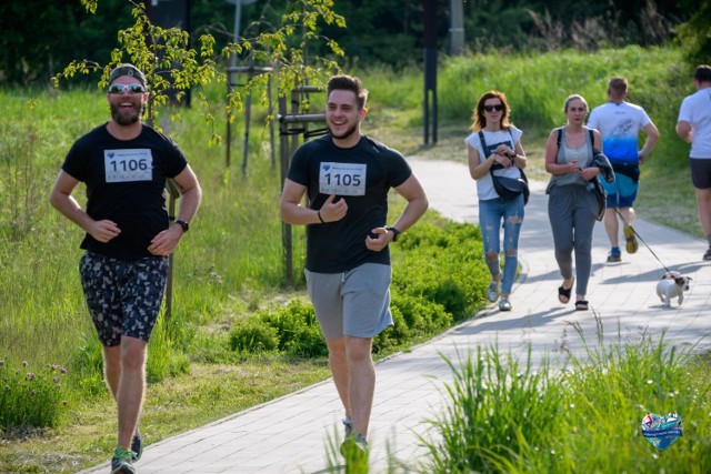 Akcja "Pokonaj z nami równik dla Oliwki" trwała od czwartku do niedzieli. Okazała się sukcesem 

Zobacz kolejne zdjęcia/plansze. Przesuwaj zdjęcia w prawo - naciśnij strzałkę lub przycisk NASTĘPNE