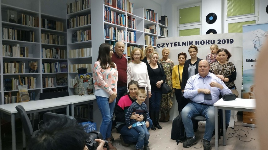 Na zdjęciach: Gala "Czytelnik Roku 2019" w Bibliotece w...