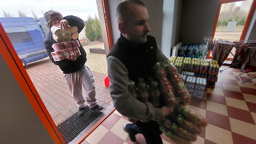 Rejowiec Fabryczny. Miasto i wolontariusze pomagają uchodźcom z Ukrainy. Zobacz zdjęcia