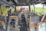 Pożar w Szlakach. Spłonął autobusu w trakcie jazdy [zdjęcie]