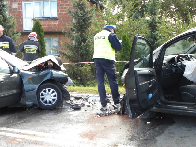 Wypadek w Dębsku pod Kaliszem. Nie żyje 70-letni kierowca