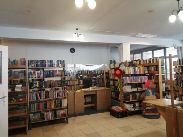 Niezniszczone książki dla dorosłych i dzieci można przynosić do tymczasowej siedziby Miejskiej Biblioteki Publicznej przy ul. Armii Krajowej 1 w godzinach jej otwarcia.