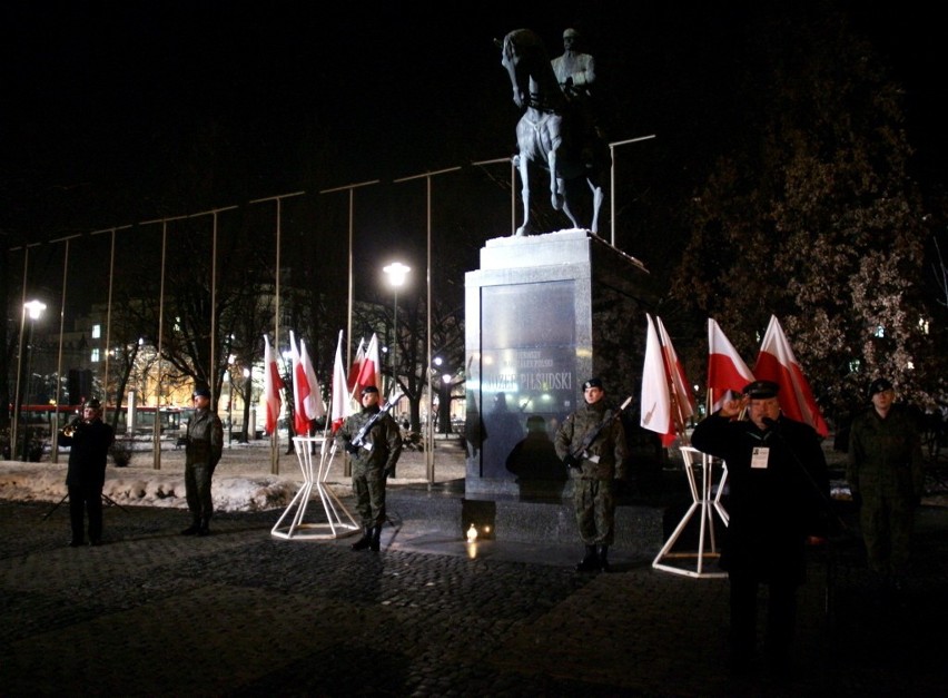 Piłsudczycy świętowali na placu Litewskim w Lublinie