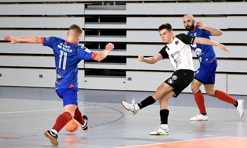 Futsal. Porażka pilskiego zespołu z Teamem Lębork na inaugurację rundy rewanżowej. Zobaczcie zdjęcia