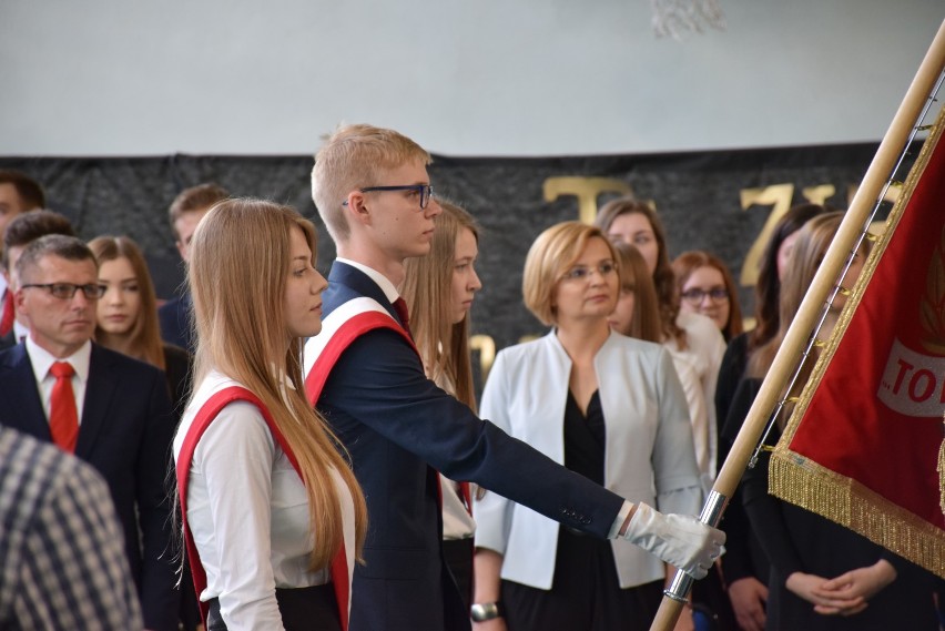 Pożegnanie maturzystów z Liceum Ogólnokształcącego w Obornikach