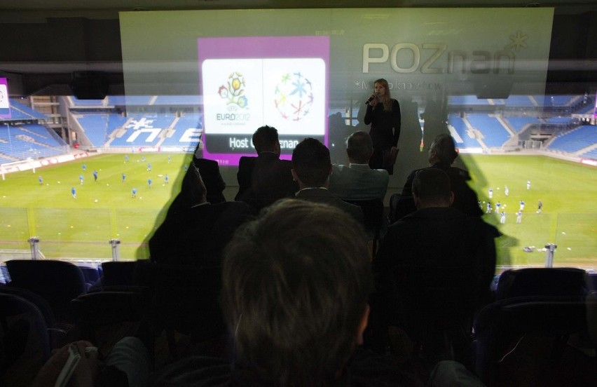 UEFA zaprosiła dziennikarzy na stadion w Poznaniu [ZDJĘCIA, WIDEO]