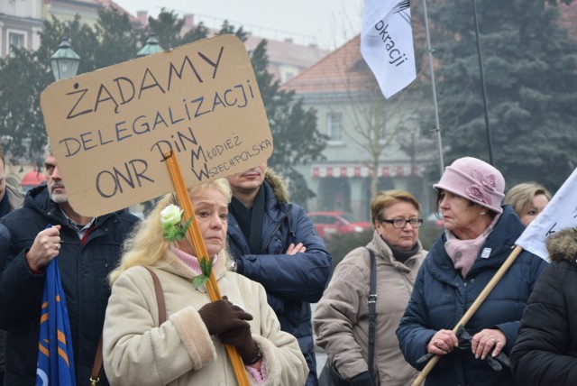 Na wodzisławskim rynku manifestowano przeciwko nacjonalizmowi