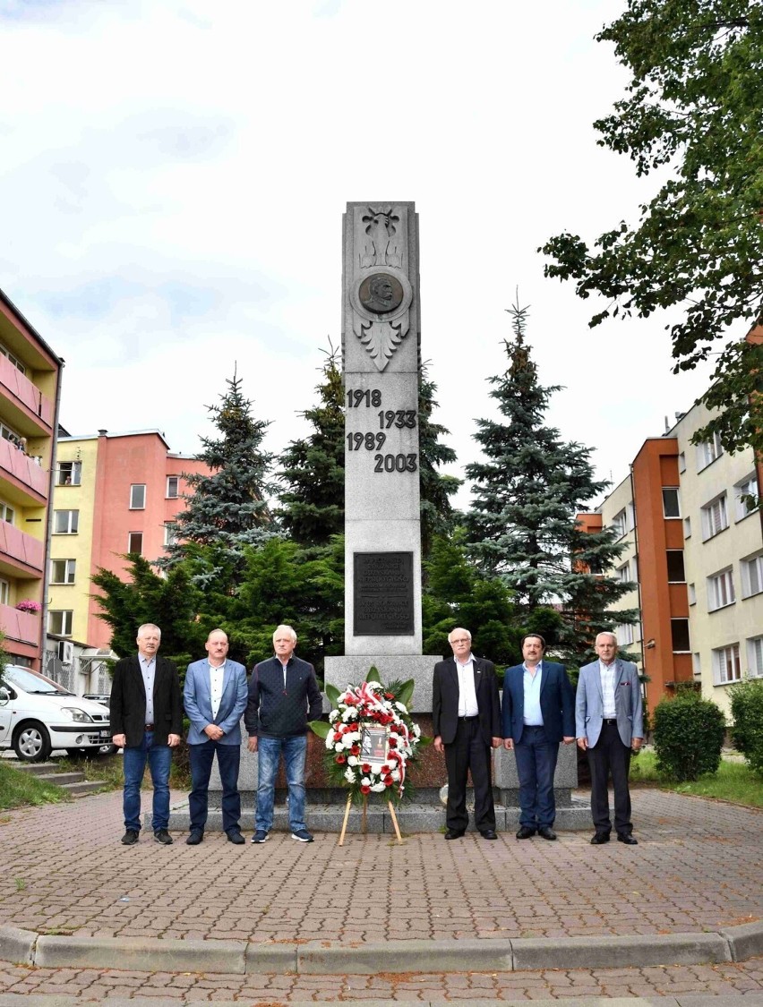 W Starachowicach upamiętnili 79. rocznicę rzezi wołyńskiej. Zobacz zdjęcia