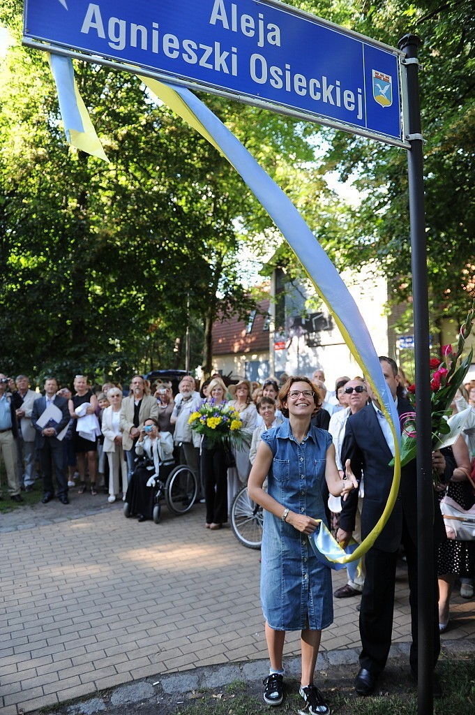 Sopot: Aleja im. Agnieszki Osieckiej w parku Północnym