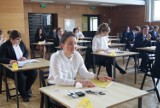 Matura z matematyki 2015 w Rybniku w II LO [ZDJECIA]