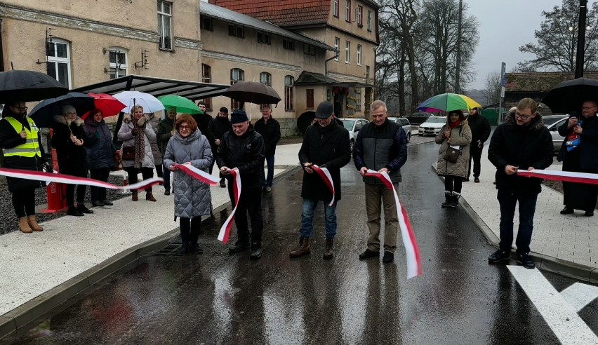 Otwarcie nowego centrum przesiadkowego usprawni komunikację w gminie Marianowo