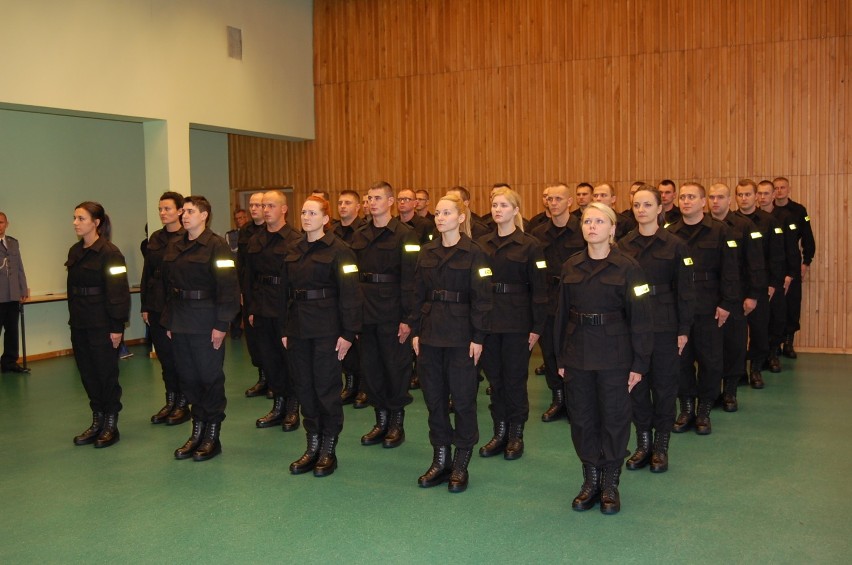 Ślubowanie nowoprzyjętych policjantów w Łodzi