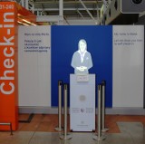 Wirtualny Asystent na Lotnisku Chopina pomoże pasażerom w odprawie