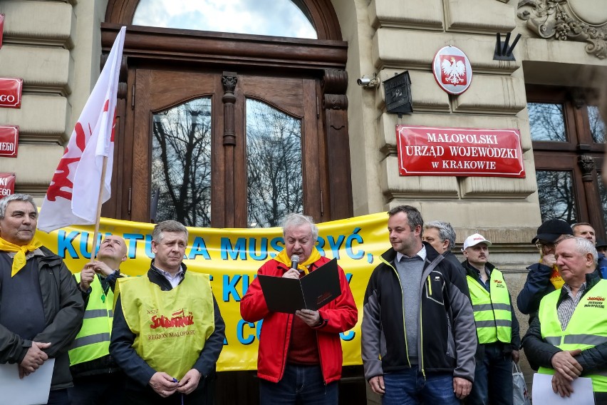 Kraków. Związkowcy domagają się "piątki Solidarności"