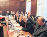 Powiat śremski - wyemitują obligacje na spłatę długów. 7,5 MILIONA