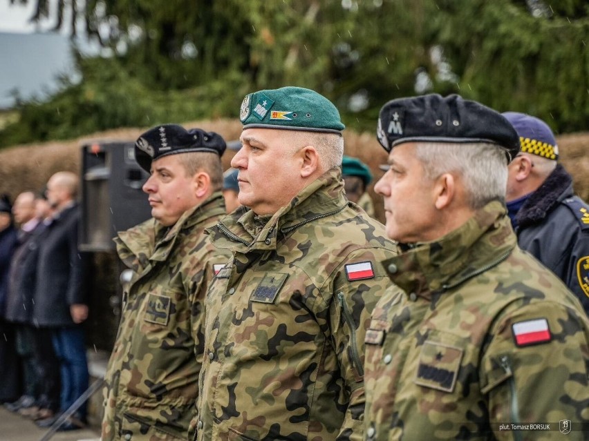Żołnierze z Żurawicy pod Przemyślem wyjechali na Łotwę. To XII zmiana Polskiego Kontyngentu Wojskowego [ZDJĘCIA]