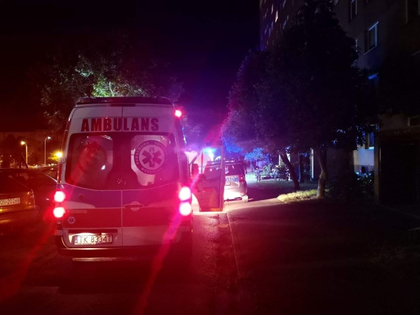 Tragedia na ostrowieckim osiedlu Ogrody. Nie żyje mężczyzna